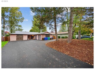 1695 SE 5th St Unit 1705, Gresham, OR 97080