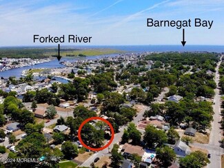 716 Tampa Rd, Forked River, NJ 08731
