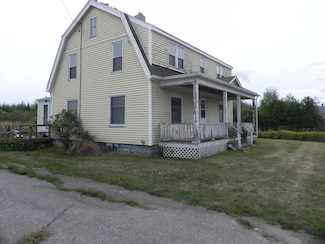 260 County Rd, Lubec, ME 04652