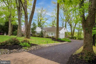 1957 Robert Rd, Jenkintown, PA 19046