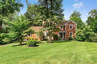235 Lonetown Rd, Redding, CT 06896