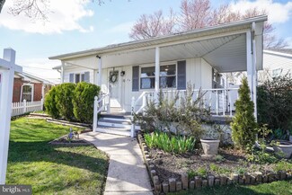 24 Propeller Dr, Middle River, MD 21220