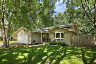 4350 Jonquil Ln N, Plymouth, MN 55442