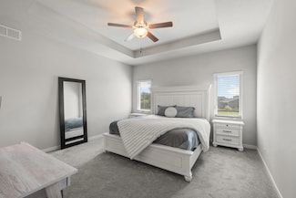 11301 Horizon Cir, Papillion, NE 68046