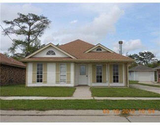 3120 Judy Dr, Meraux, LA 70075