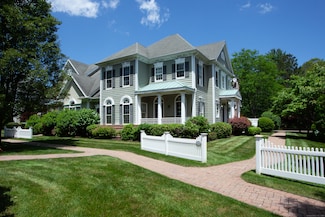 15 Billingsgate Dr Unit 15, Simsbury, CT 06070