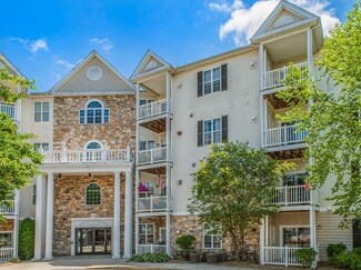 21 Hampshire Rd Unit 110, Methuen, MA 01844