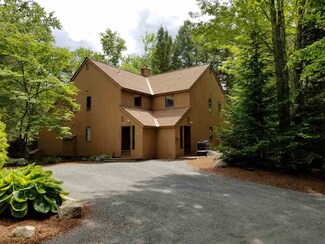 75 Pleasant Dr, Grantham, NH 03753