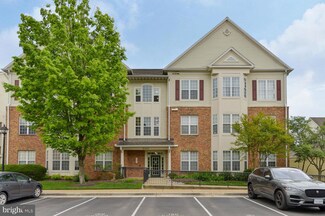 6481 Cheyenne Dr Unit 301, Alexandria, VA 22312