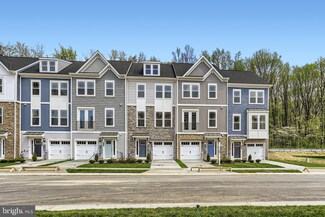 244 Waterstone Rd, Essex, MD 21221
