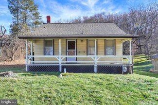 3547 Starview Rd, York, PA 17402