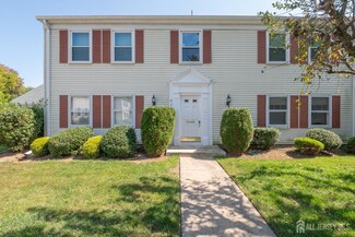 361 New Bedford Ln, Monroe Township, NJ 08831