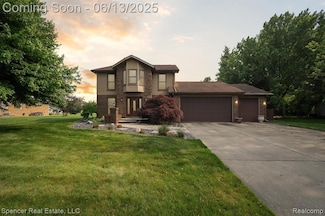 20800 N Miles St, Clinton Township, MI 48036