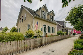 56 Pacific Ln, Pacific Beach, WA 98571