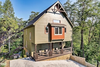3504 Sand Ridge Way, Pigeon Forge, TN 37863