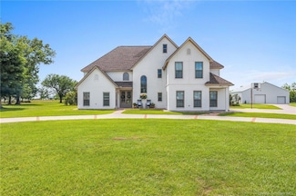 181 Klumpp Ln, Lake Charles, LA 70607