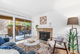 11420 NE 128th St Unit 56, Kirkland, WA 98034