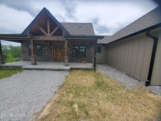 868 Elb Private Dr, Huntsville, TN 37756