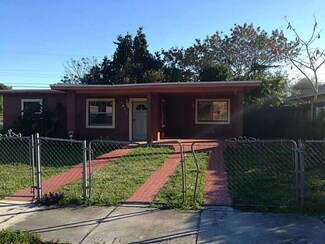 1100 NW 143rd St, Miami, FL 33168