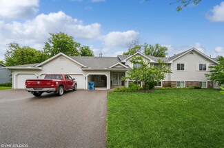 6284 Monticello Ln N Unit 9, Maple Grove, MN 55369