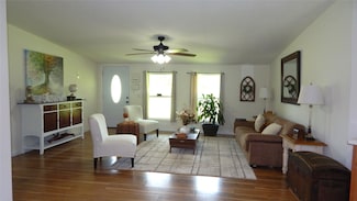 142 County Road 1332, Liberty, TX 77575