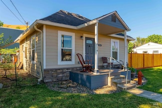 814 2nd St, Asotin, WA 99402