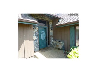 43205 State Route 303, Lagrange, OH 44050