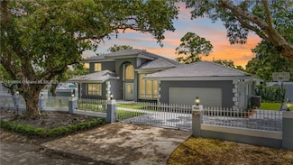 7201 SW 84th Place, Miami, FL 33143