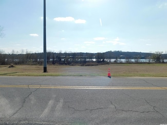 1817 River Rd, North Little Rock, AR 72114