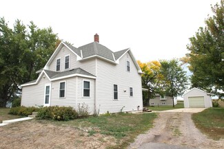 150 Highway 4 N, Melrose, MN 56352