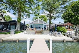 7917 Hickory Ave, Russells Point, OH 43348