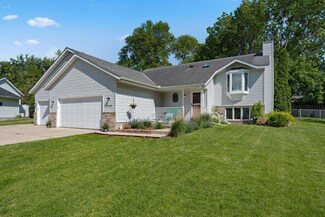 1715 Greenwood Place, Owatonna, MN 55060