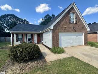 347 Sandpiper Dr, Boiling Springs, SC 29316
