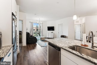 10755 Fairgrounds Dr Unit 227, Fairfax, VA 22030