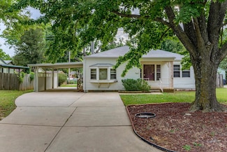 610 Eastview Dr, Mulvane, KS 67110