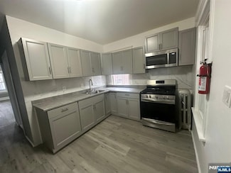 367 E 27th St Unit 2, Paterson, NJ 07514