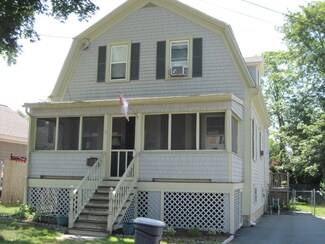 9 Hope Ave, Fairhaven, MA 02719