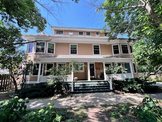 519 Hamilton St Unit 2E, Evanston, IL 60202