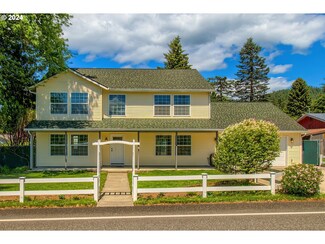 962 Smith Beacon Rd, Carson, WA 98610