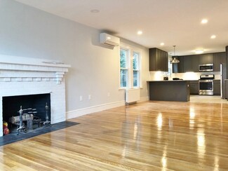 76-78 Edgecliff Rd Unit 76, Watertown, MA 02472