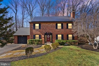 4920 Kingston Dr, Annandale, VA 22003
