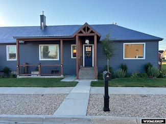1100 Cedar Ave, Kemmerer, WY 83101