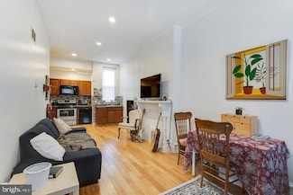 4031 Green St Unit A, Philadelphia, PA 19104
