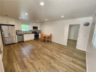 5706 Willis Ave, Van Nuys, CA 91411