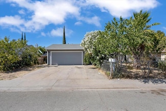5277 Aspen Way, Olivehurst, CA 95961