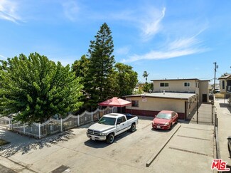 840 W 52nd St, Los Angeles, CA 90037