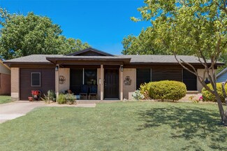 715 Jadewood Dr, Dallas, TX 75232