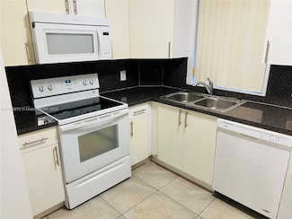 6115 NW 186th St Unit 202, Hialeah, FL 33015