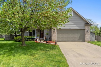 6460 Bentree Ct SE, Grand Rapids, MI 49508