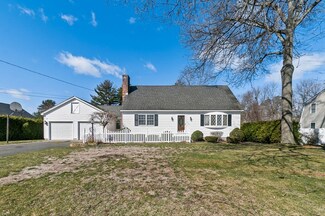 112 Mullen Ave, Westfield, MA 01085